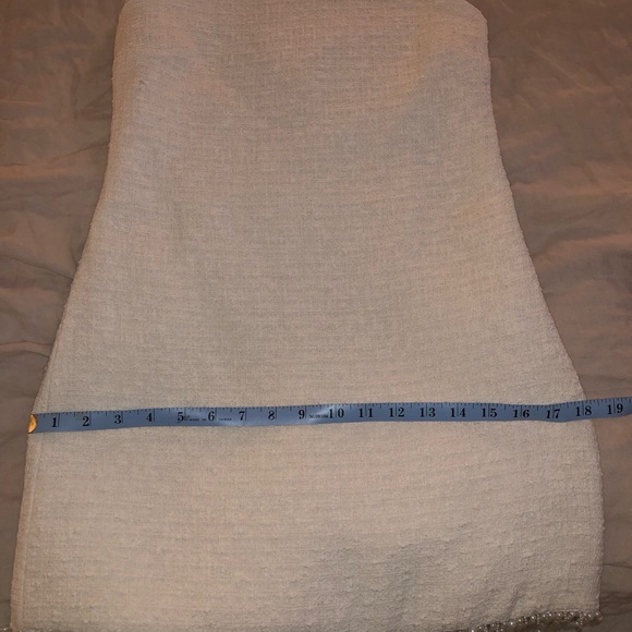 🤍 Pearl textured minidress 🤍 - Picture 13 of 15